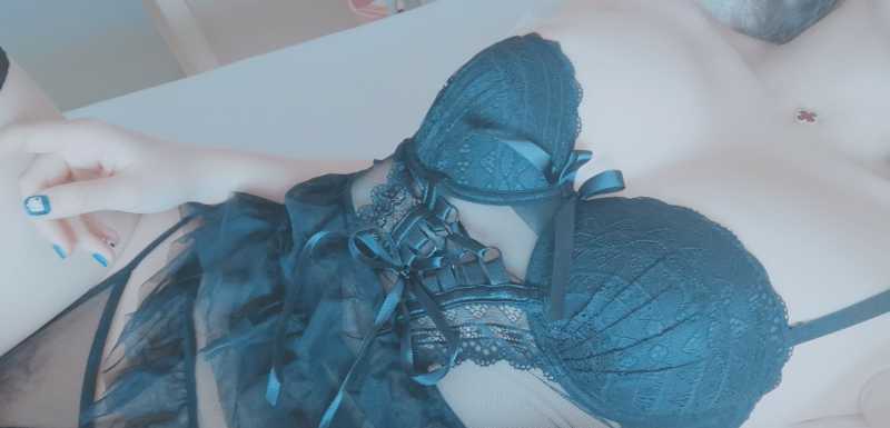 恶犬 黑纱套 [33P+9V/652M]