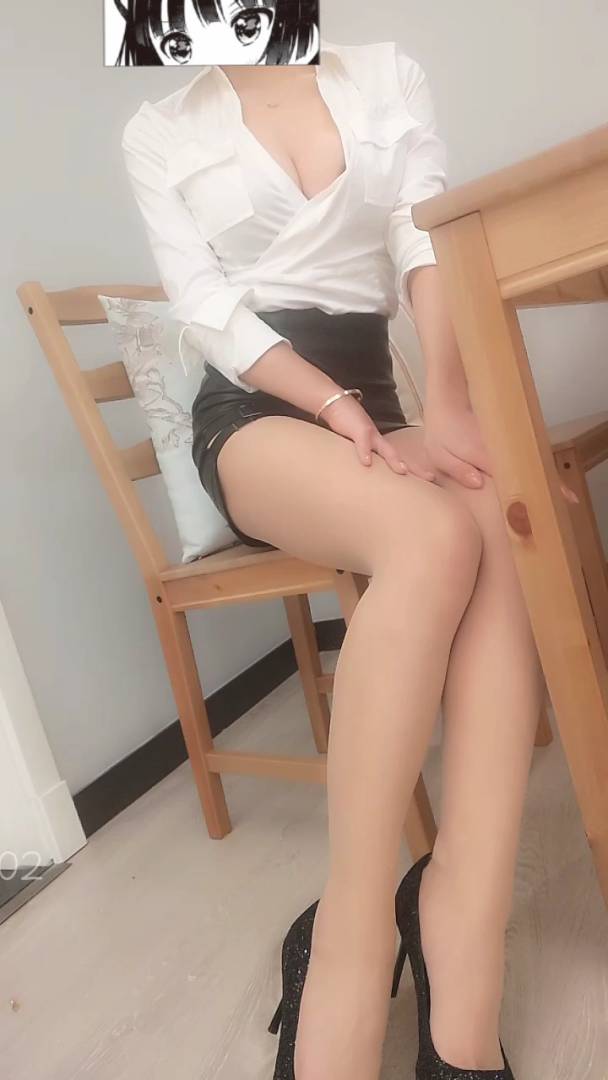 完具 (娜美)19.04.03 女教师OL 定制 [1V/632M]