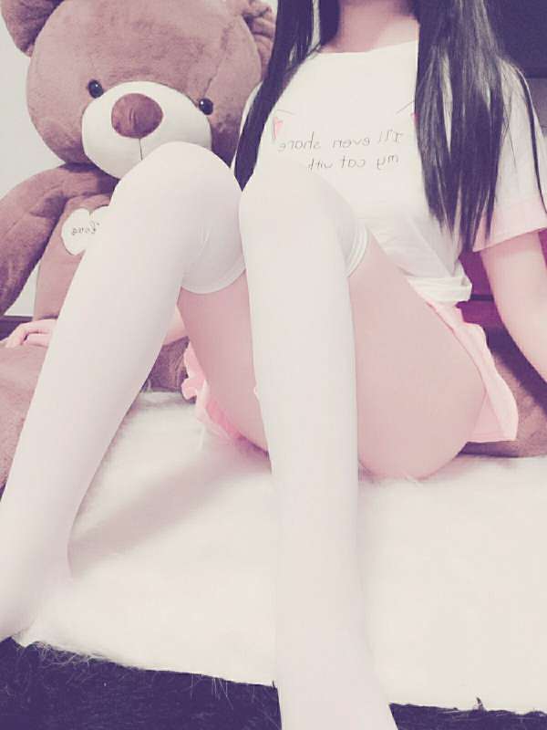 私人玩物 毛绒小兔子 [41P+4V/435M]