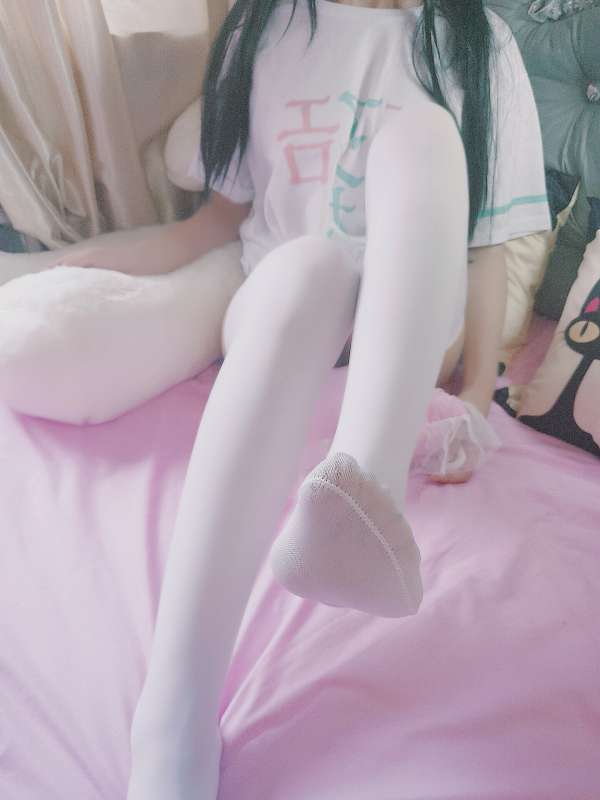 私人玩物 少女系 粉色胖次 [44P+6V/583M]