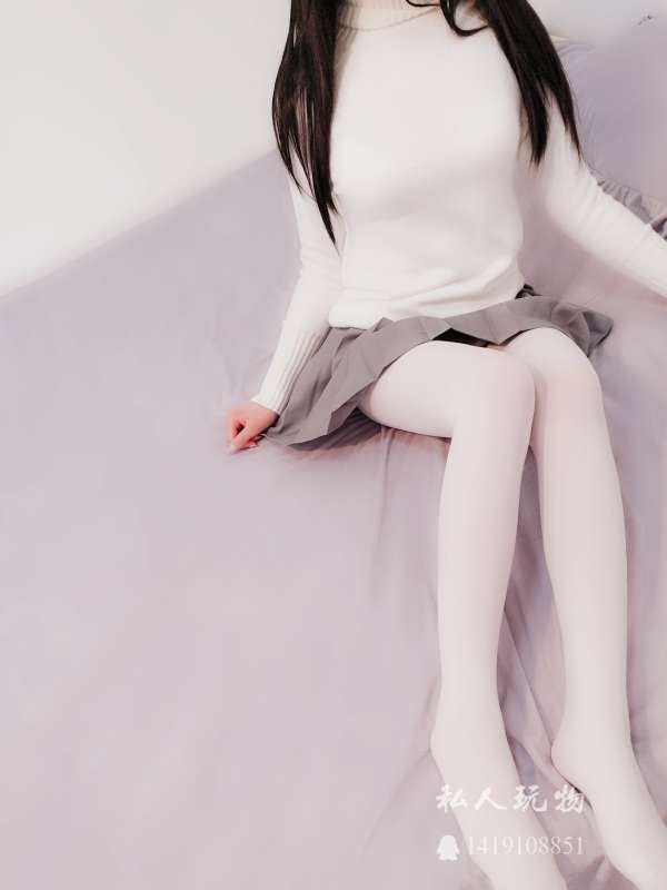 私人玩物 新年快乐 [47P+5V/1.45G]