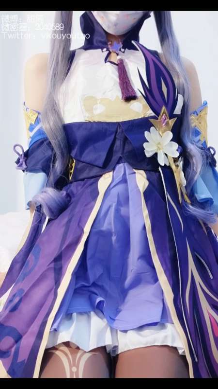 萌白酱 (一口幼桃) COS刻晴 [1V/1.34G]