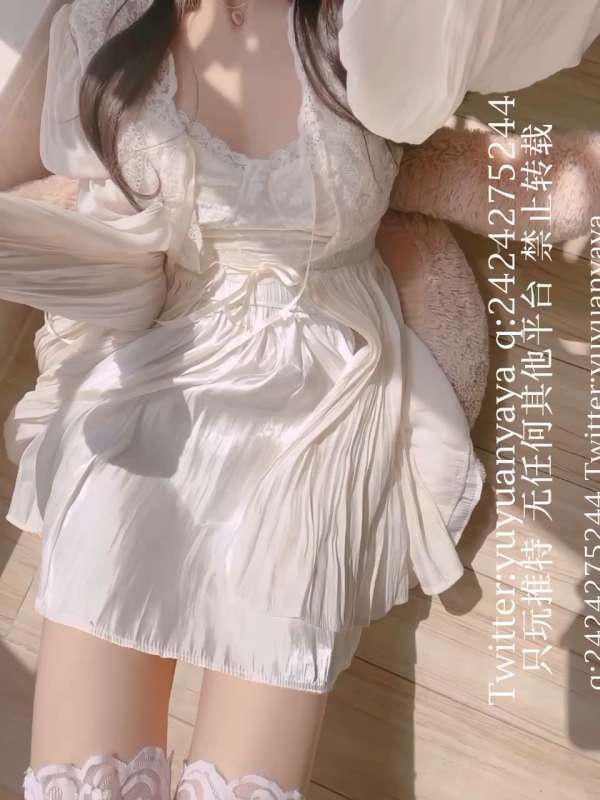 芋圆呀呀 白裙炮机 [1V/223M]