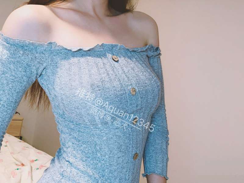 恶犬 灰色包臀针织衫 [43P+3V/1G]