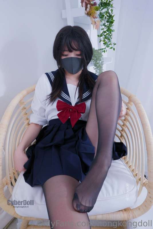 HongKongDoll(玩偶姐姐) 4.15 [40P+1V/337M]