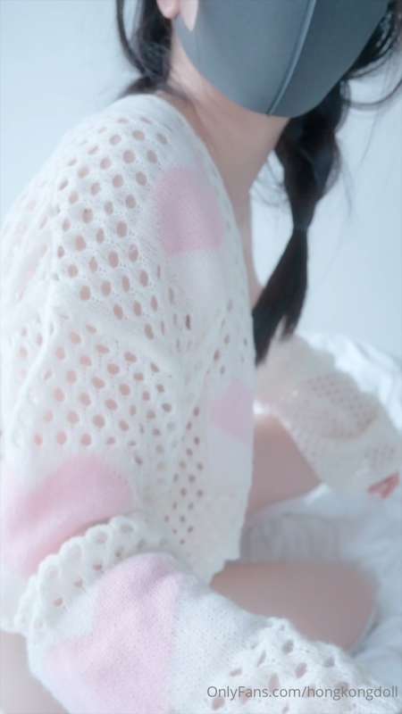 HongKongDoll(玩偶姐姐) 231203私信 [1V/347M]