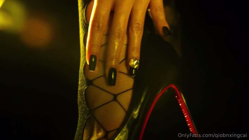 桥本香菜 onlyfans万圣节GJ (4K120帧) [1V/4.77G]