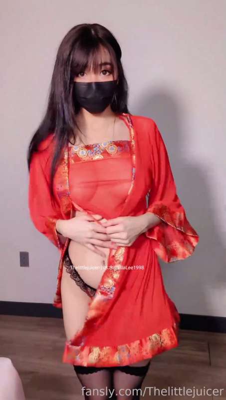 高质量网红小水水fansly订阅与剧情作合集 [36V/5.59G]