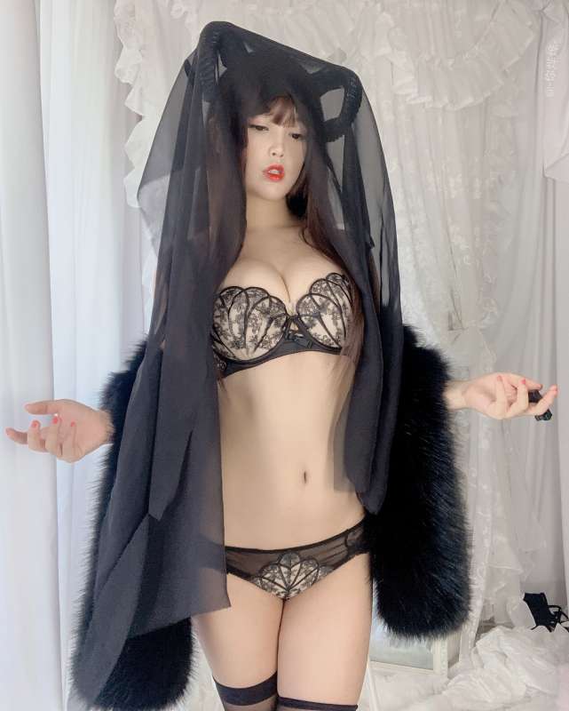 白烨 魅魔2.0 [77P/264M]