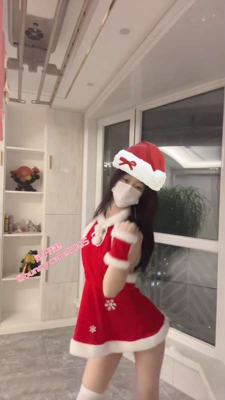 新晋舞姬兔子蛋糕最新舞蹈合集 [35V/1.19G]