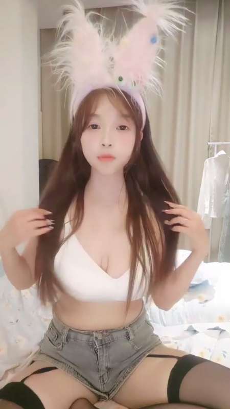 甜妹桃井甜荟直播秀 [4V/2.98G]