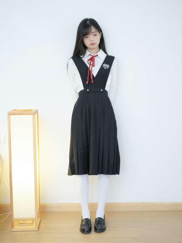 少女秩序晞可束缚衣 [124P+1V/1.54G]