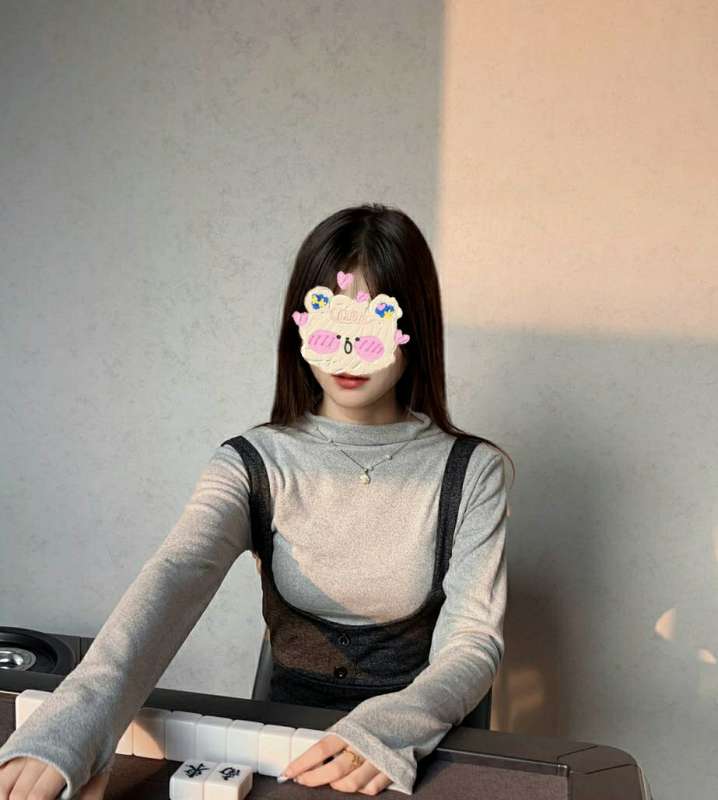 露出系网红哪吒私拍视图合集 [182P+100V/1.42G]