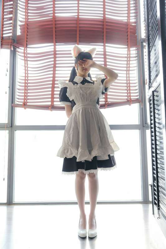 森萝财团小七三万定制小女仆 [160P+1V/1.41G]