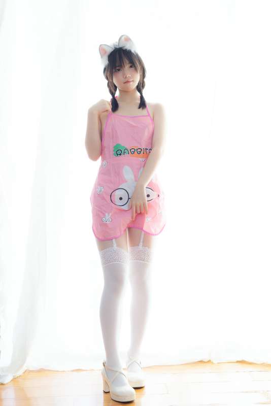 少女秩序内部定制小鱼肚兜 [92P+1V/1.37G]