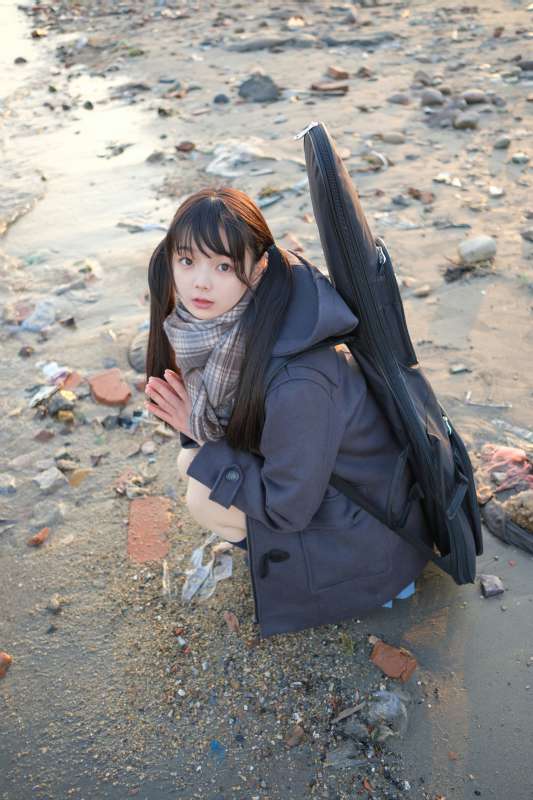 清纯系网红赤西夜夜吉他少女 [83P+2V/746M]