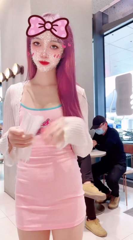 高质量露出系网红露娜娜(Luna000yu)新作第三期 [35V/1G]