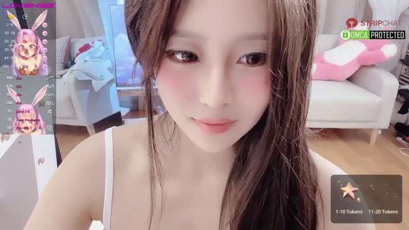 S站超极品主播jennyjoice高级粉丝团视频合集 [6V/2.03G]