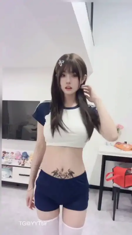 乔妹想养鱼 3套合集下载 [24P+53V/142.03MB]