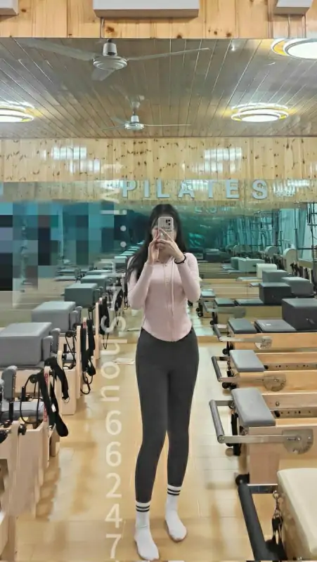 鹤酱(H7Shou66247) 合集下载 [106P+71V/19.6G]