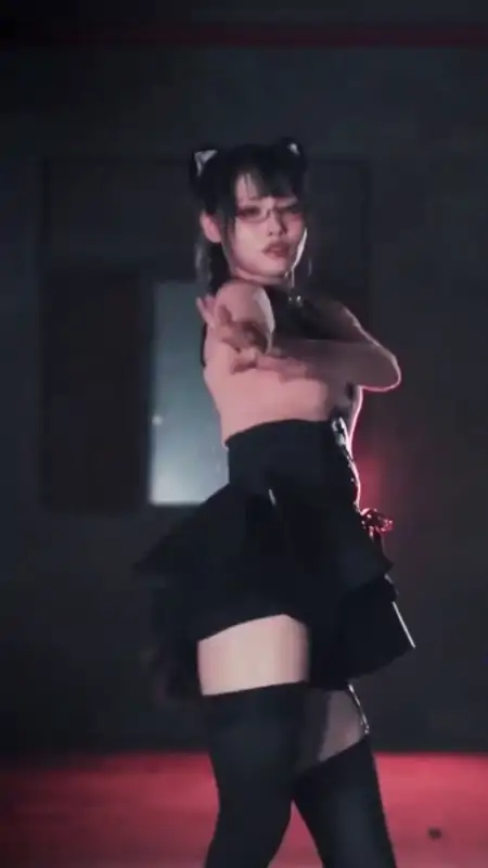 舞姬ocmas户外舞蹈合集 [24V/1.36G]