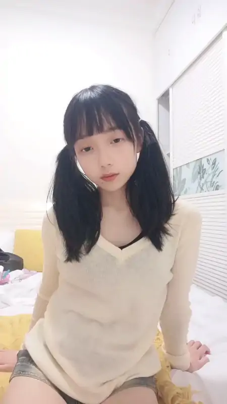 双马尾妹子小猫天使直播合集 [4V/1.91G]