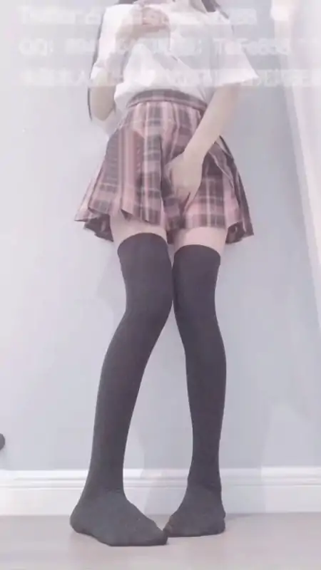 网红cuteli(占星猫)尺度新作合集 [20V/2.66G]