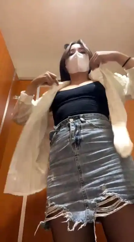 wc战神主播Love-Lynn尺度秀 [14V/2.57G]