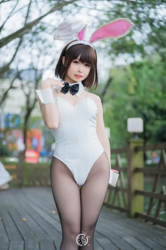 十万珍吱伏特(珍吱mio)(香川澪mio) 合集下载 [8.96G]