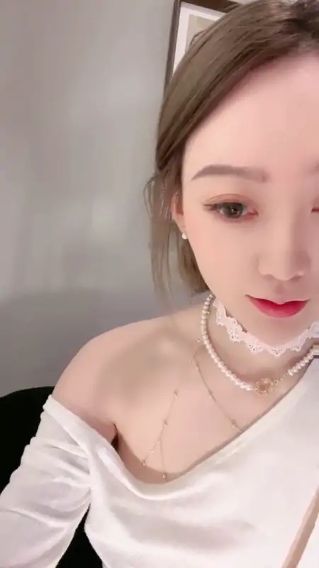 主播小奶瓶 合集下载 [19V/16.3G]