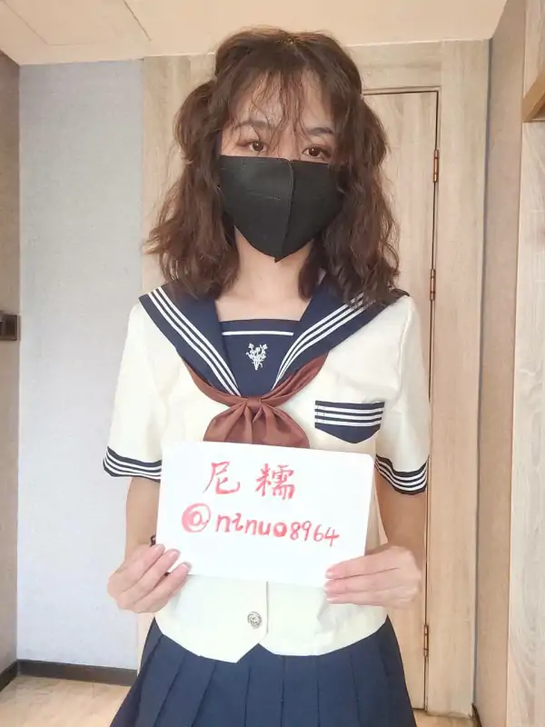 反差少女妮诺 合集下载 [685P+121V/1.26G]