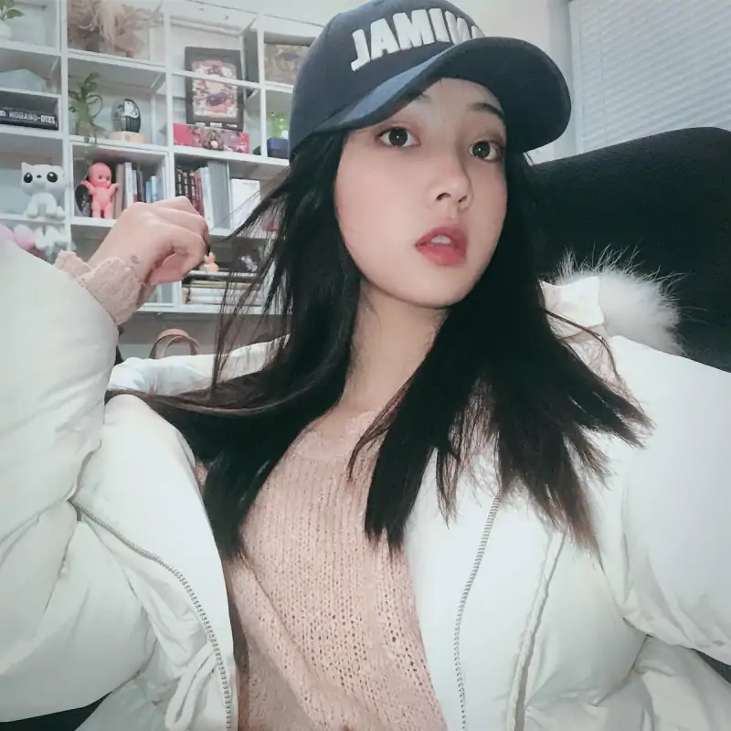 Qinweiyingjie 婕哥 合集下载 [899P+43V/11.30GB]