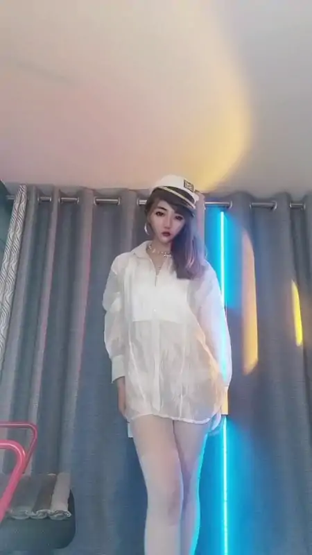 陈小魔 合集下载 [797V/46.5G]