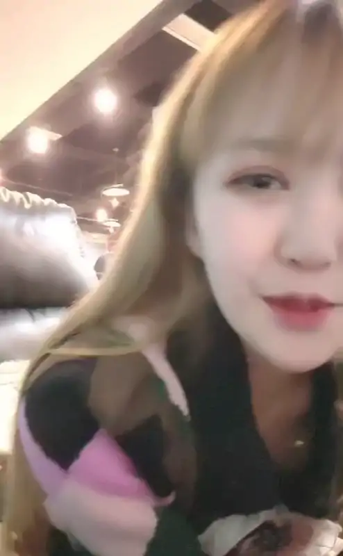 小性感R(迷人的可乐)(雪儿粉)(厕所战神) 合集下载 [134P+134V/84.19GB]