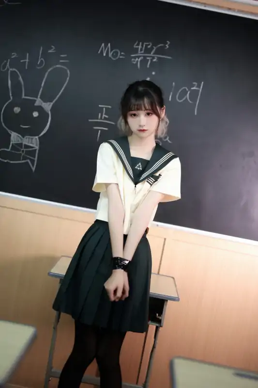 金鱼kinngyo(花音栗子) 34套合集下载 [40.5G]