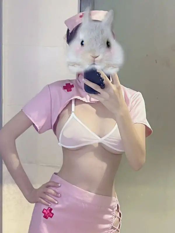 美胸网红白白舞蹈视图合集 [18P+56V/637M]