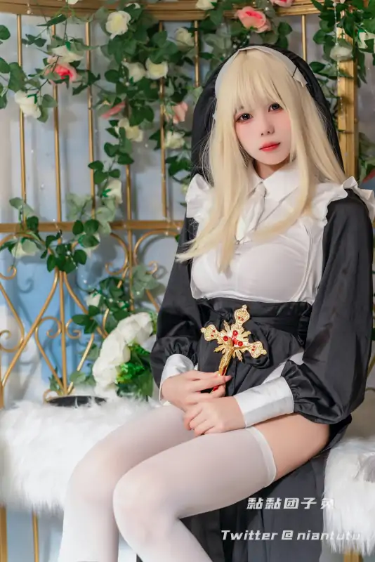 极品网红黏黏团子兔写真作品五套原版合集 [242P/2.84G]