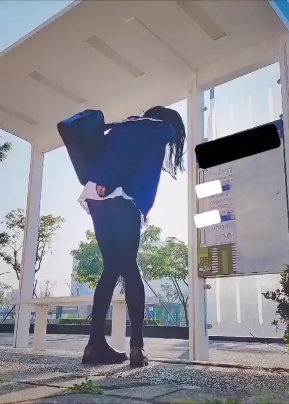 超强喷射战士小鹿作品合集 [2P+20V/215M]