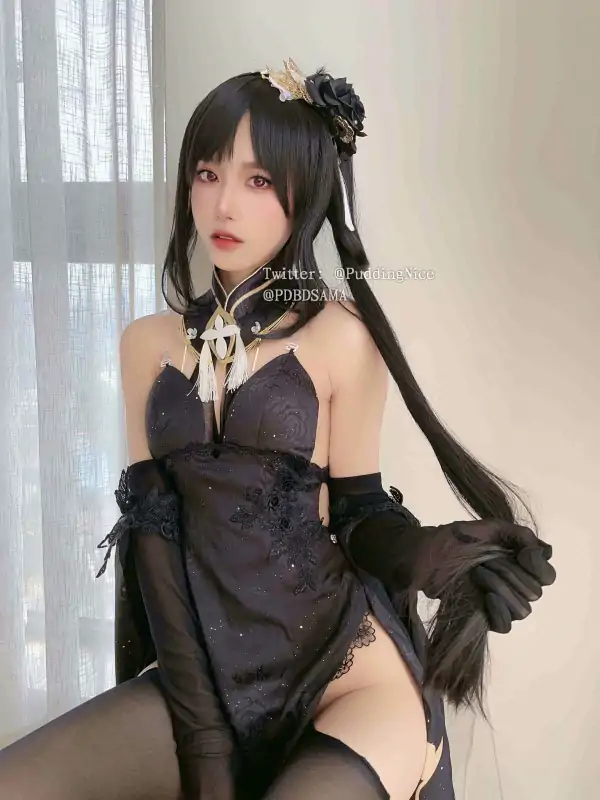 高人气coser布丁大法视图新作九套合集 [402P+26V/2.7G]