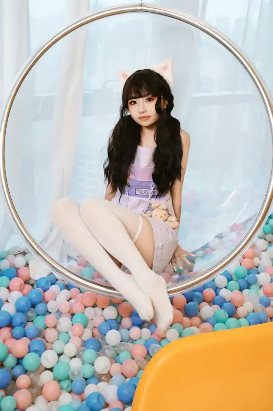 爆机少女喵小吉新作小吉的答谢礼2 [62P+2V/934M]