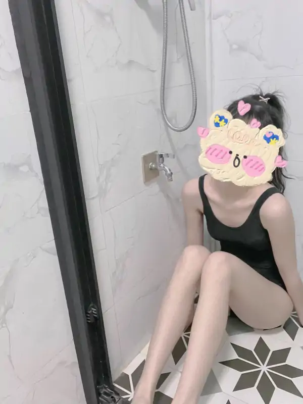 元气贫胸网红樱桃豆(掉价的小樱桃)新作合集 [295P+27V/2.03G]