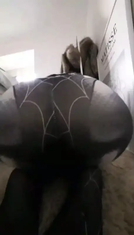 抖音美臀网红文茜微密圈付费作品合集 [14V/100M]