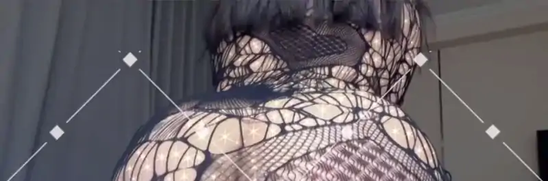 露出系反差妹姬芭查比莉私拍视图合集 [84P+172V/624M]