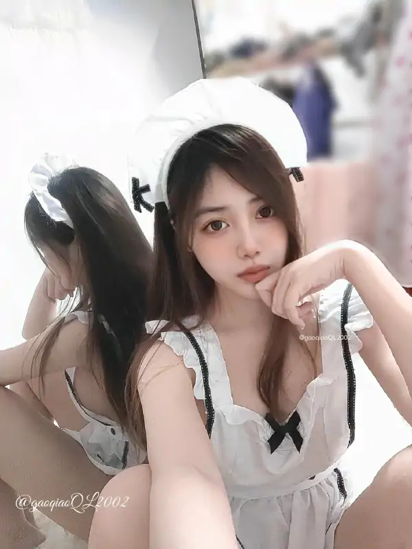 高颜值白虎网红高桥千凛私拍视图合集 [154P+14V/140M]