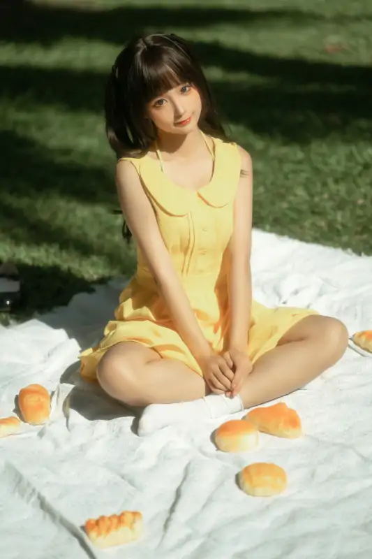 高质量coser蠢沫沫绅士版新作野餐日漫步拍摄花絮 [171P+1V/2.12G]