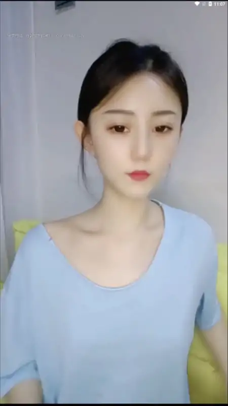 神颜主播上海猪九妹酒后自导自演小剧情 [1V/1.17G]