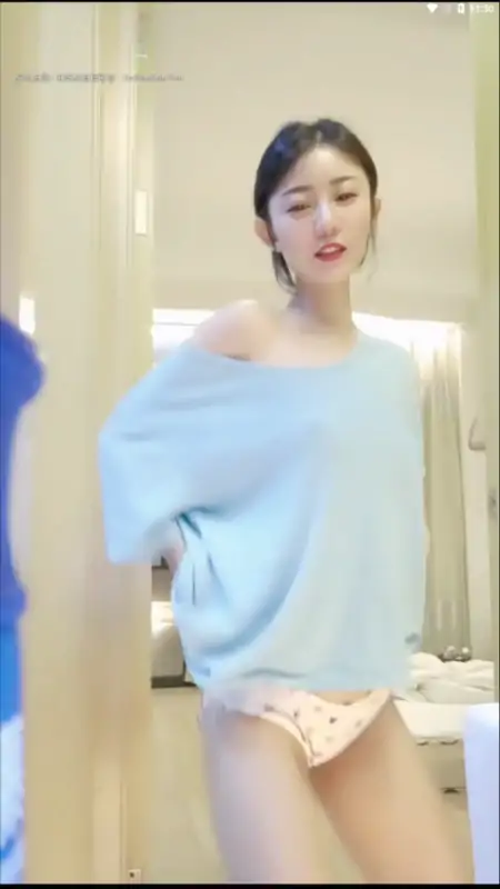 神颜主播上海猪九妹酒后自导自演小剧情 [1V/1.17G]