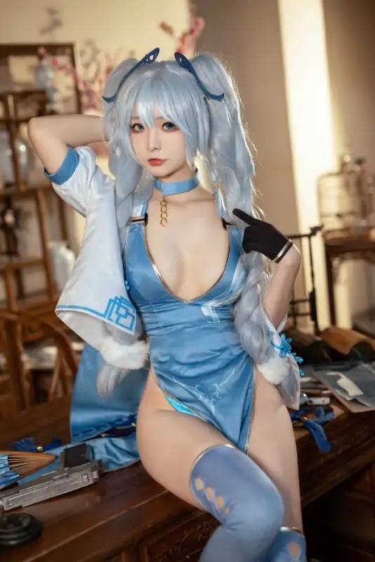高颜值coser yuuhui玉汇(是花花)写真作品十套新作合集 [933P+9V/5.45G]