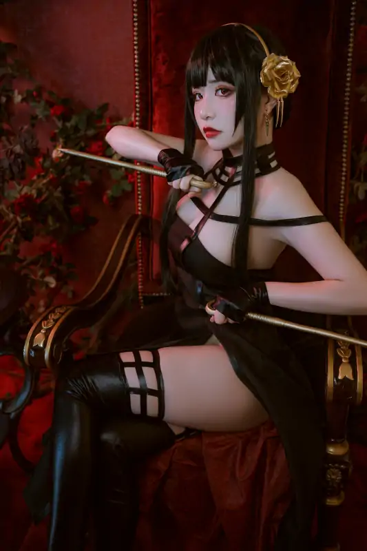 爆机少女喵小吉六月作品间谍过家家约尔福杰 [41P+1V/531M]