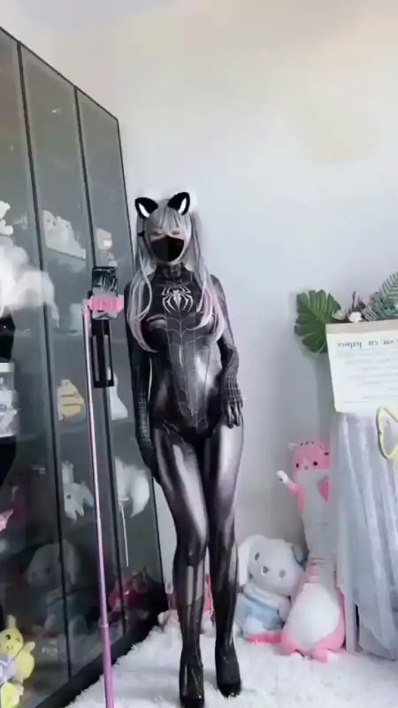 可爱女神小仙云儿D音风舞蹈十月合集 [8V/468M]